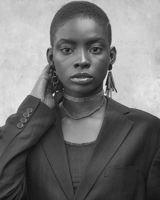 Finding the Perfect Balance Between Statement Earrings and bold Necklaces