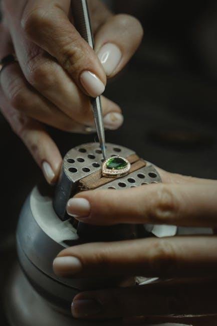 Personalizing Luxury: How to Infuse Your Style into everyday Jewelry