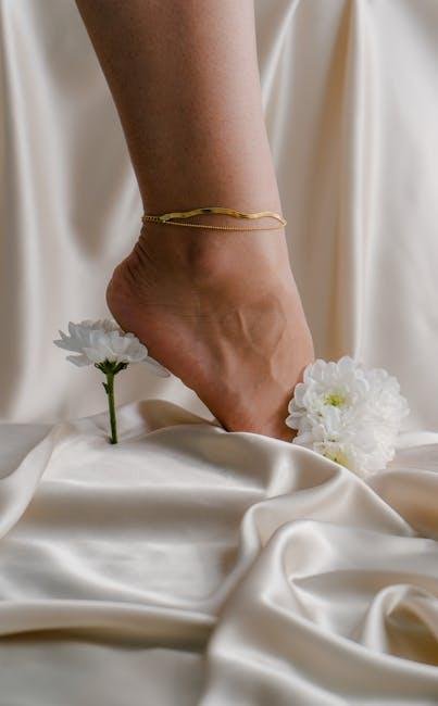 Layering Trends: How to Mix and ⁣Match Anklets for a⁣ Unique Look