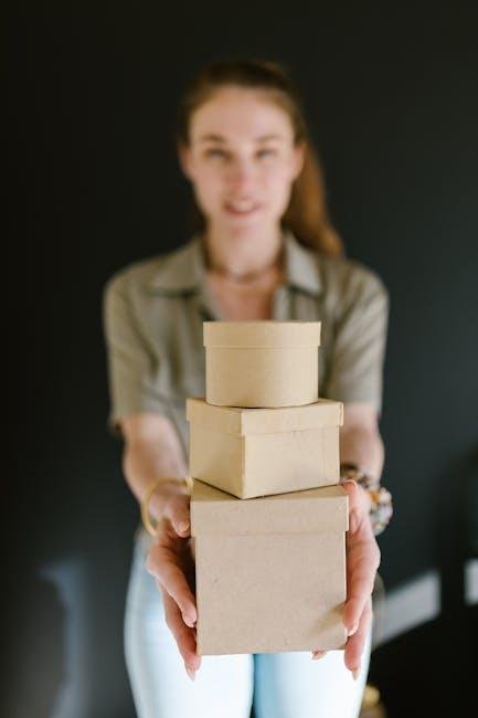 Travel Tips: Packing Jewelry Without Tangles